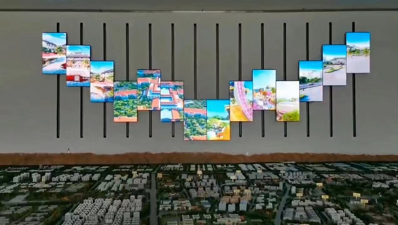 承时代风华，沐改革春风|多屏联动数字矩阵屏入驻内蒙呼和浩特城市规划馆